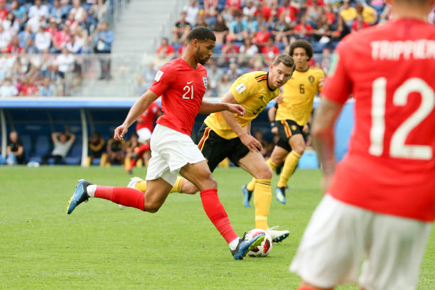 轉會背後的 轉會背後的