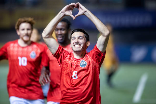 在首场比赛 在首场比赛